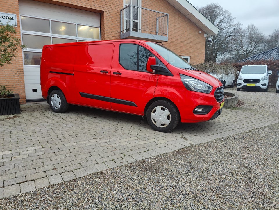 Ford Transit Custom 320L 2,0 TDCi 130 Trend