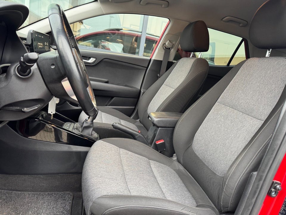 Kia Stonic 1,0 T-GDi mHEV Prestige Upgrade 5d