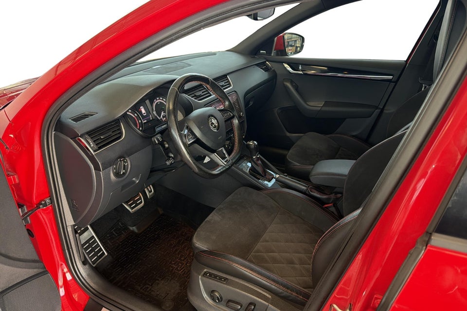 Skoda Octavia 2,0 TSi 245 RS Combi DSG 5d