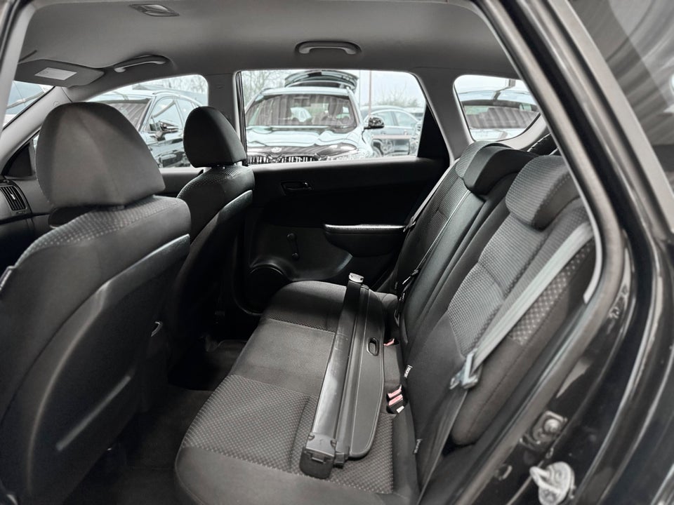 Hyundai i30 1,6 CRDi 90 Comfort CW 5d