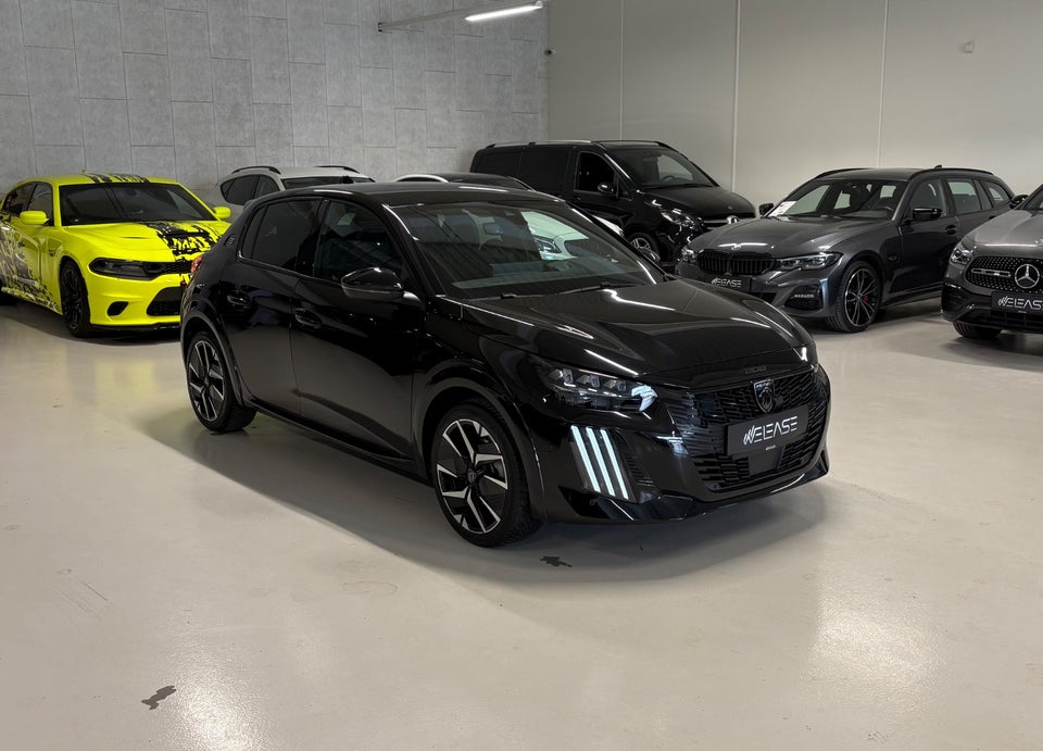Peugeot e-208 54 GT 5d