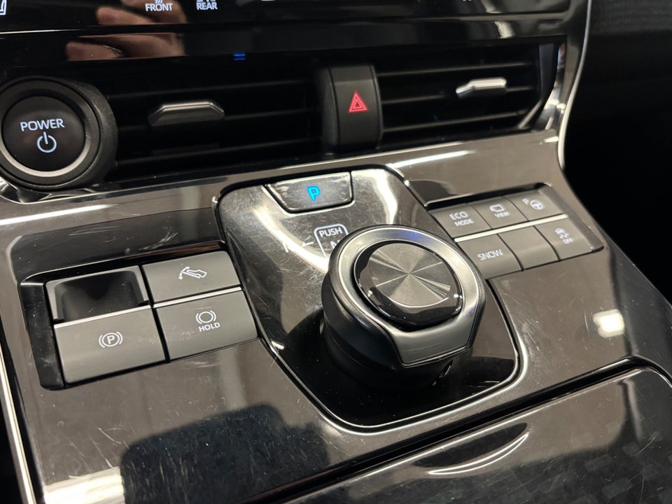 Toyota bZ4X Executive 5d