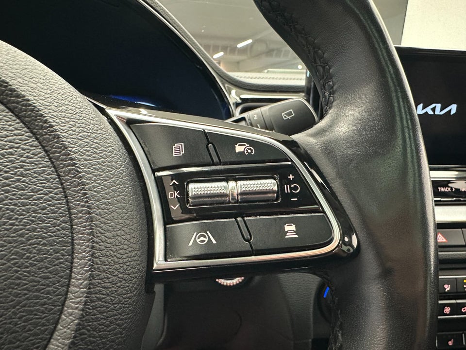 Kia Ceed 1,6 PHEV Upgrade Premium SW DCT 5d