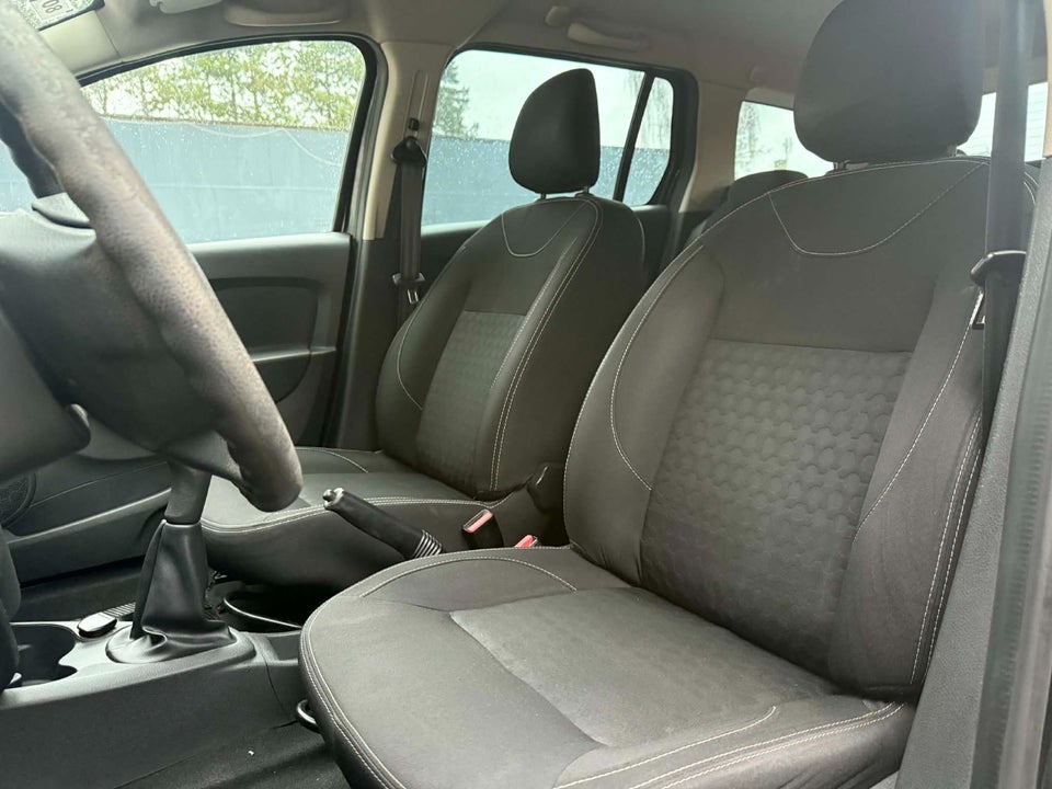 Dacia Logan 0,9 TCe 90 Laureate MCV 5d