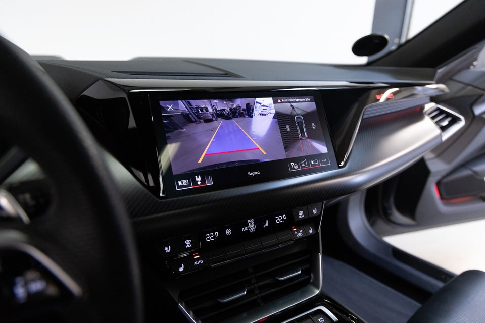 Audi e-tron GT quattro 4d
