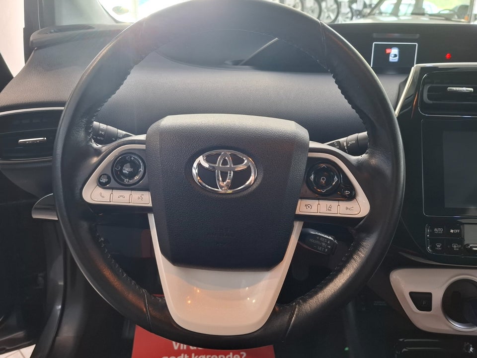 Toyota Prius 1,8 Plug-in Hybrid H3 MDS 5d