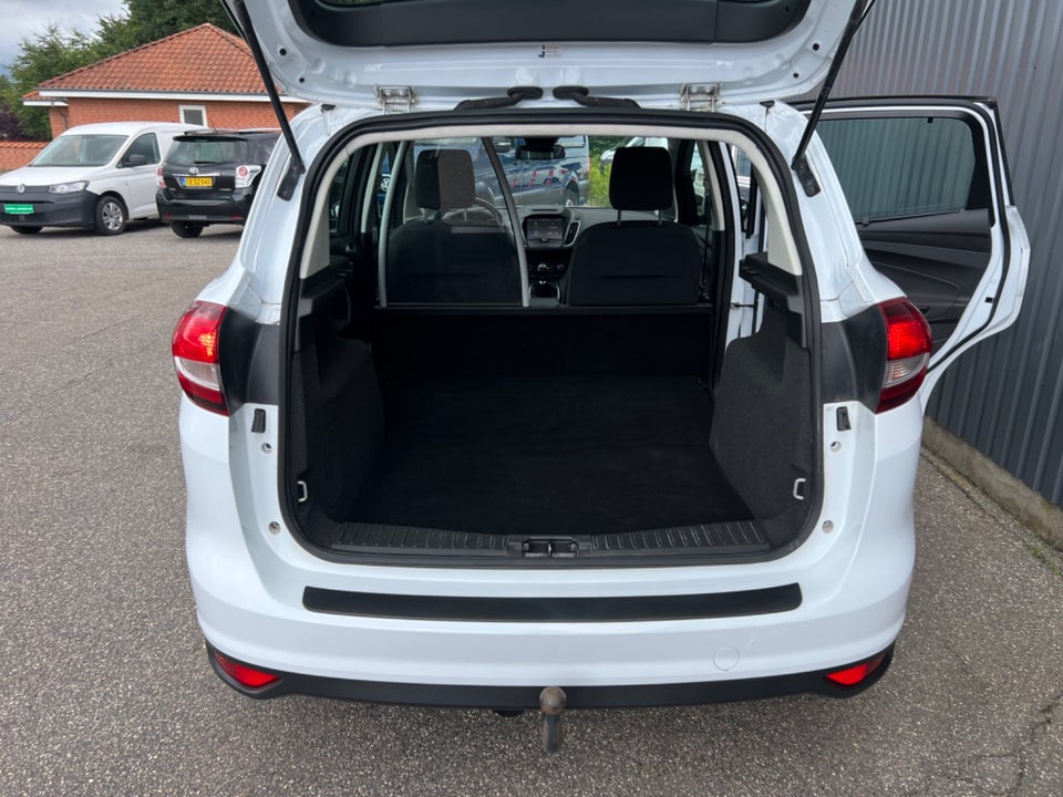 Ford C-MAX 1,5 TDCi 120 Business Van 5d