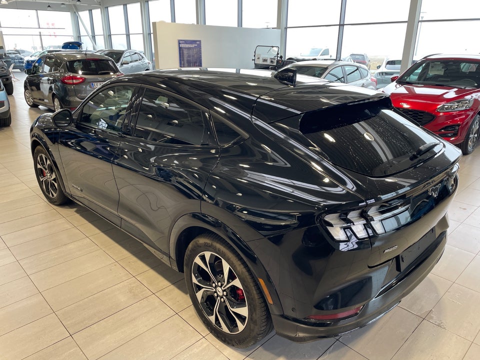 Ford Mustang Mach-E 91 Premium Extended Range AWD 5d