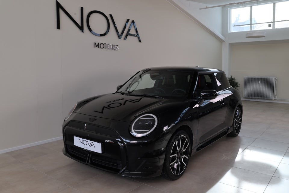 MINI Cooper SE JCW Trim XL 3d