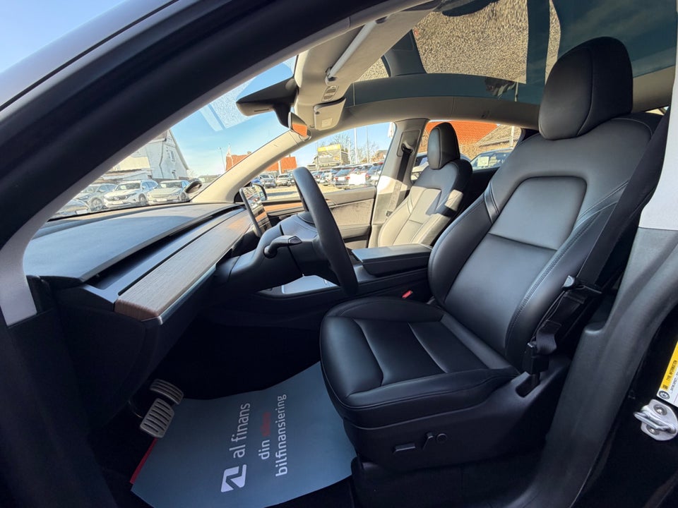 Tesla Model Y Performance AWD 5d