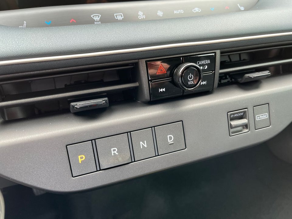 Nissan Leaf 52 Engage+ 5d