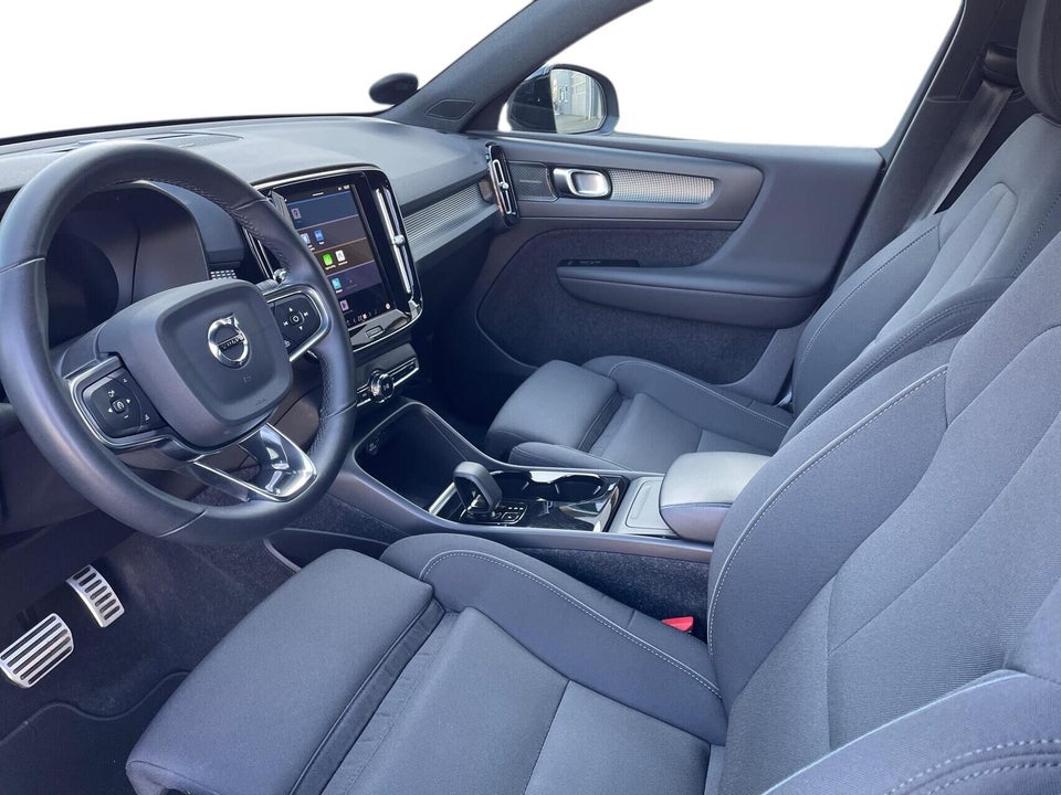 Volvo XC40 P6 ReCharge Pro 5d