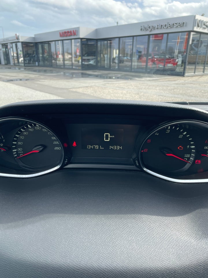 Peugeot 308 1,6 BlueHDi 120 Active SW 5d