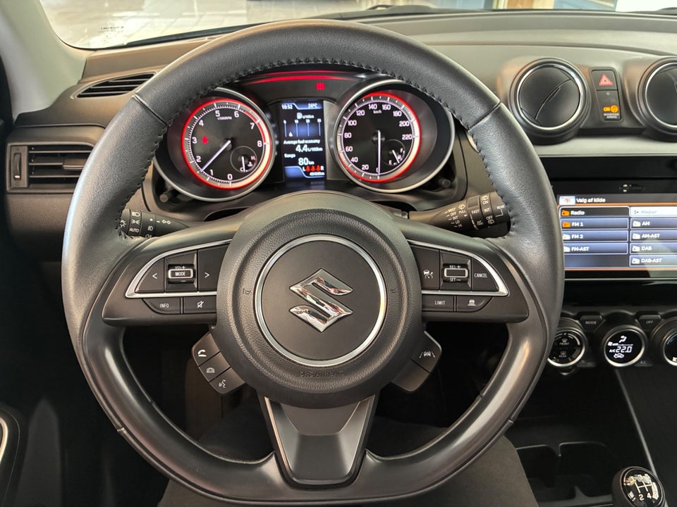 Suzuki Swift 1,2 mHybrid Exclusive 5d