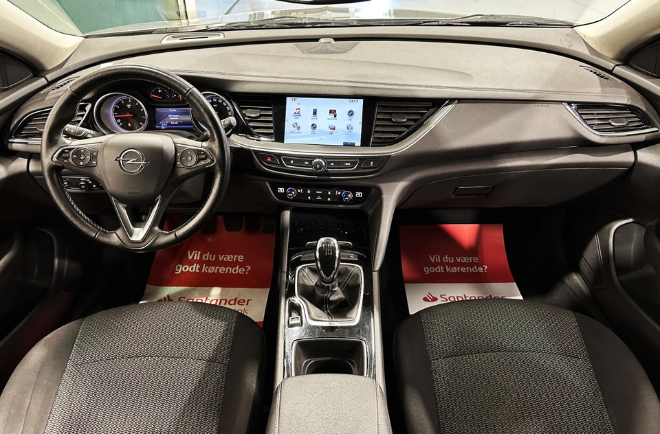 Opel Insignia 1,5 T 140 Enjoy Sports Tourer 5d