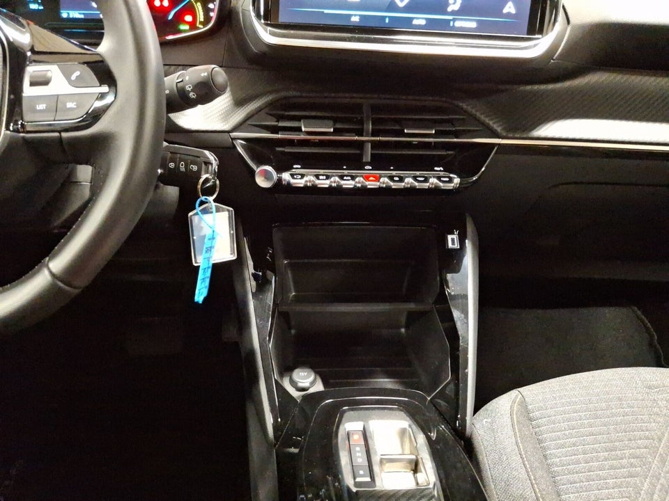 Peugeot e-208 50 Style 5d