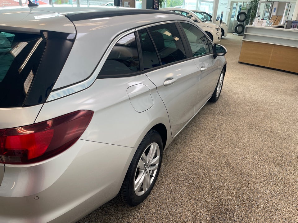 Opel Astra 1,0 T 105 Enjoy Sports Tourer 5d