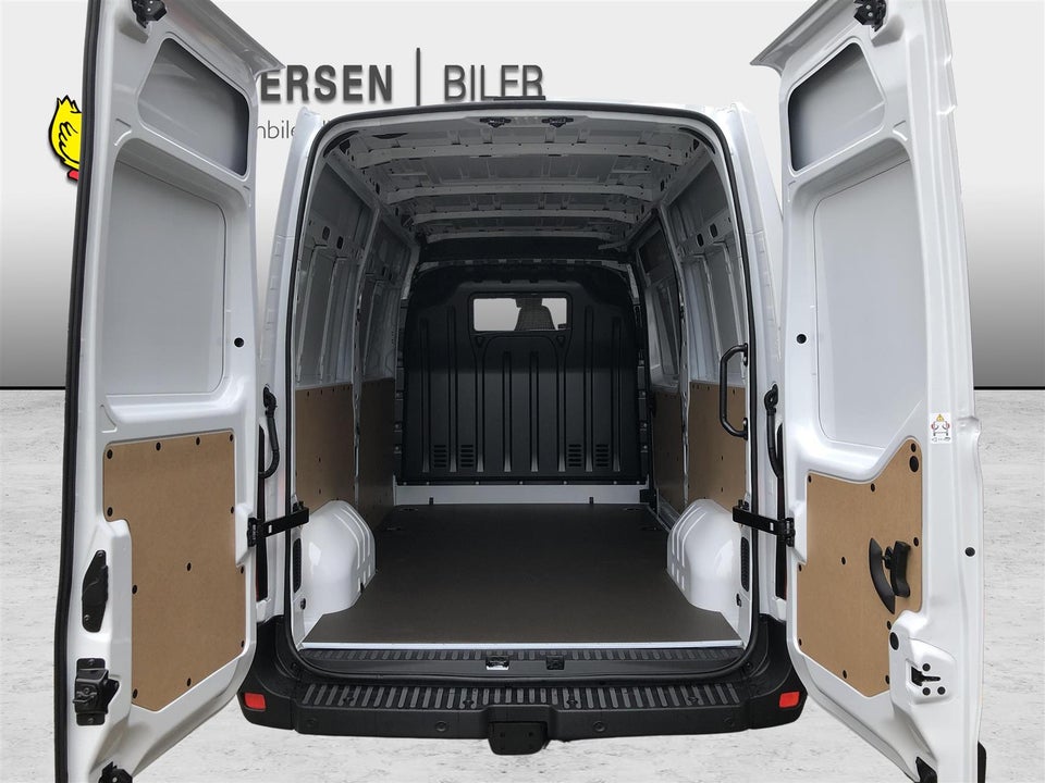 Nissan Interstar 2,3 dCi 150 L2H2 Tekna Van