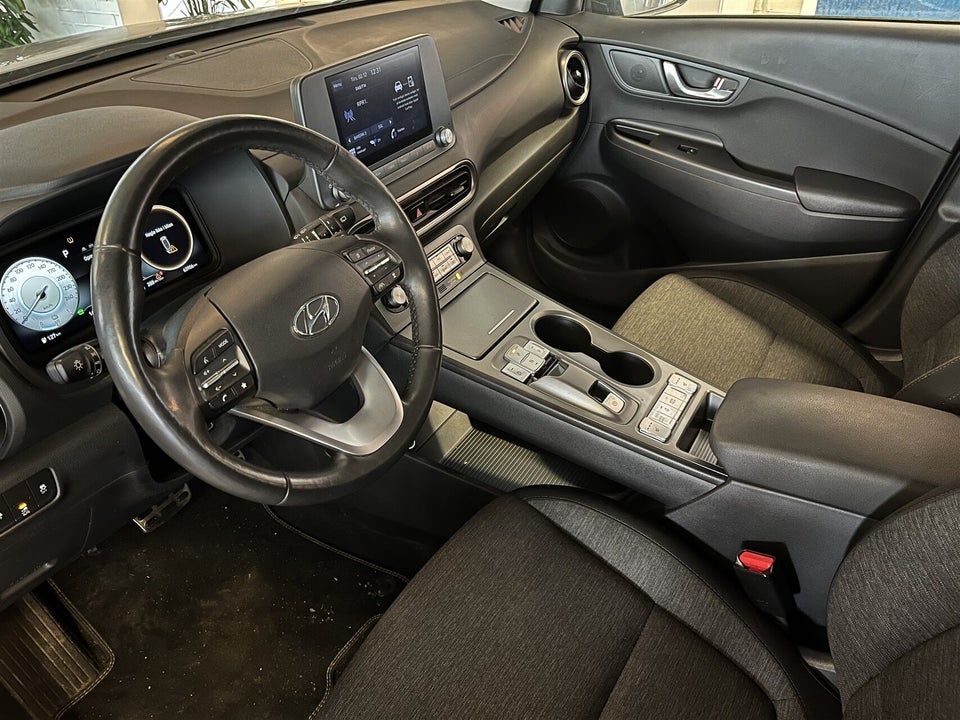 Hyundai Kona 39 EV Select 5d