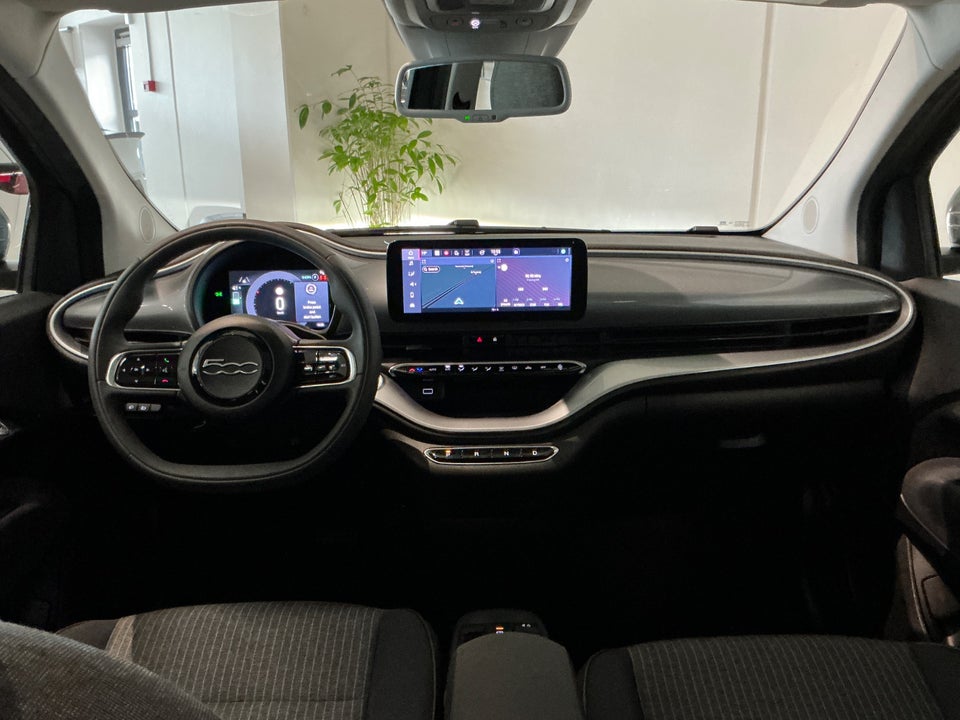 Fiat 500e 42 Icon Sky 3+1 4d