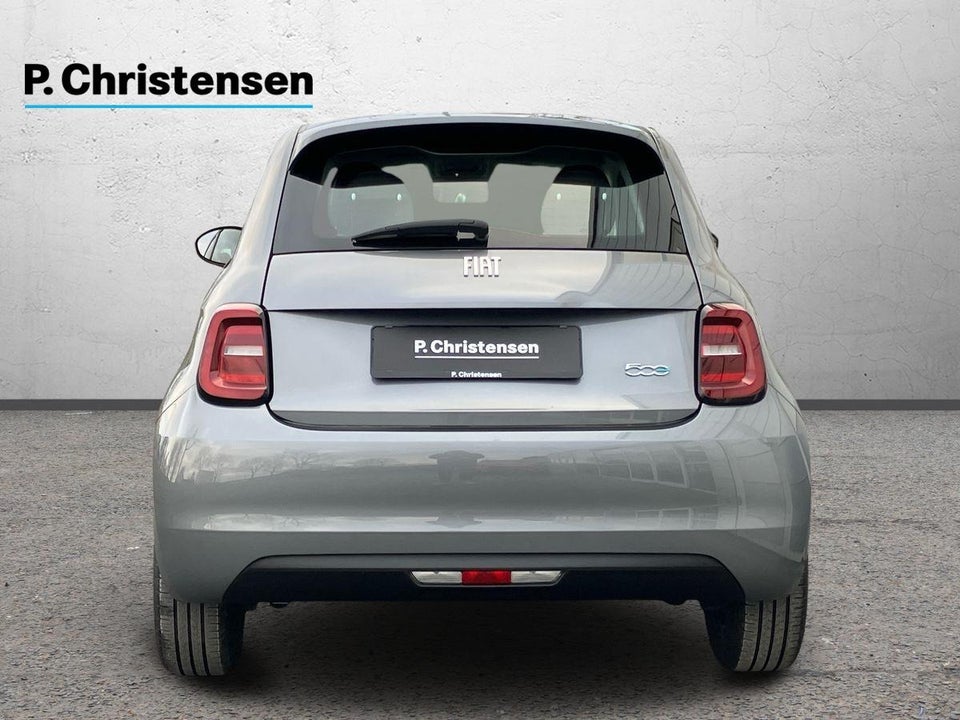 Fiat 500e 24 Action 3d