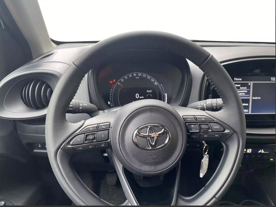 Toyota Aygo X 1,0 Active 5d