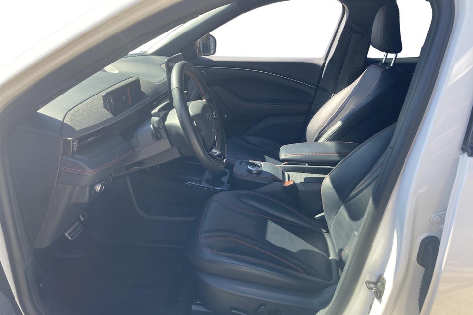 Ford Mustang Mach-E 91 Extended Range AWD 5d