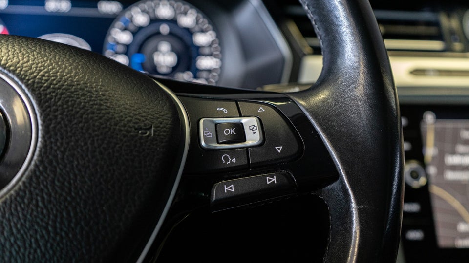 VW Passat 1,4 TSi 150 Comfortline Premium DSG 4d