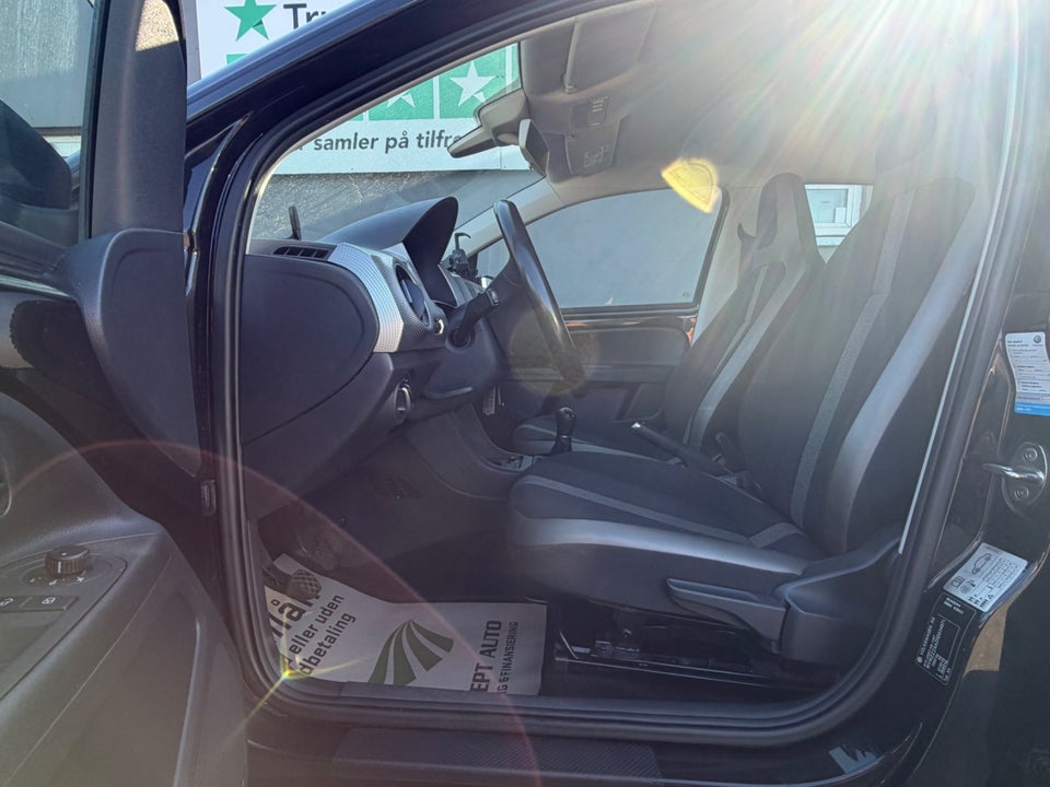 VW Up! 1,0 TSi 90 High Up! BMT 5d
