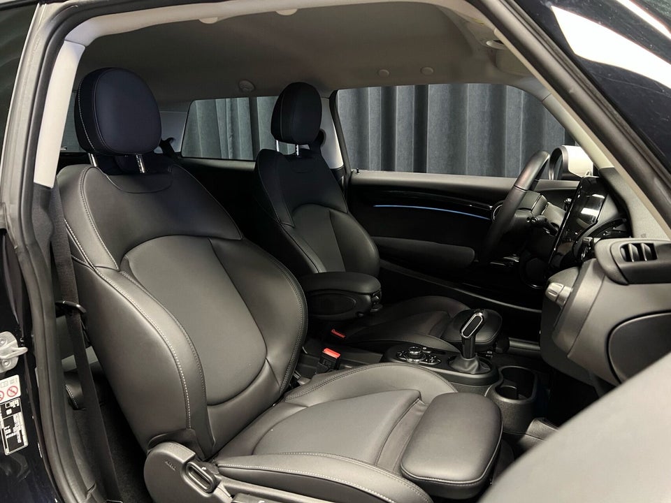 MINI Cooper SE Edition Premium Plus 3d