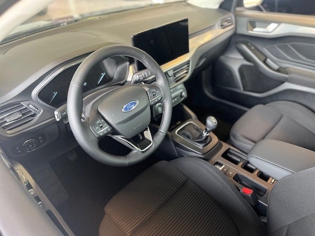 Ford Focus 1,0 EcoBoost mHEV Titanium stc. 5d