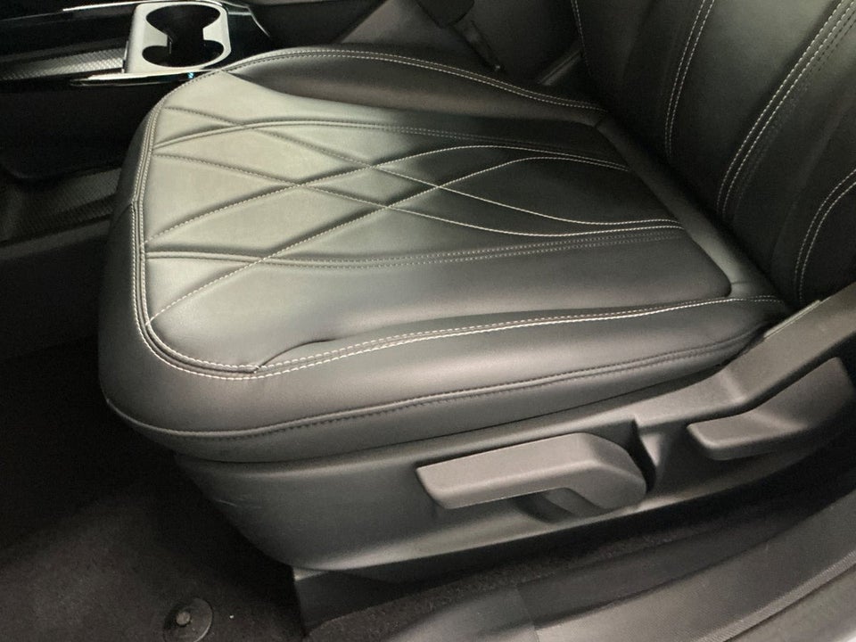 Ford Mustang Mach-E 75 Standard Range 5d