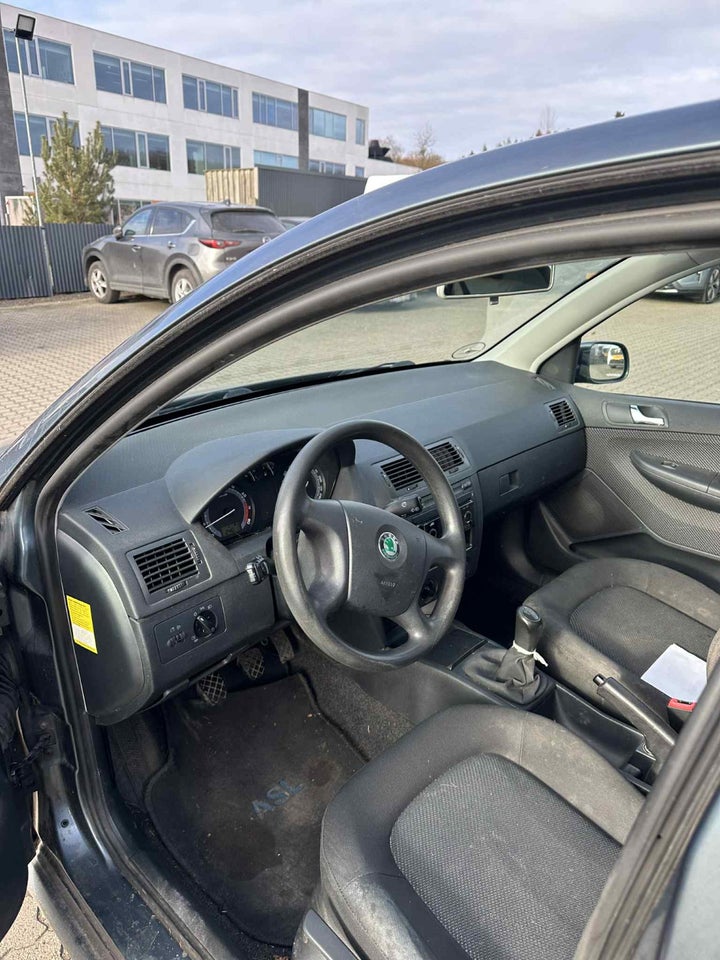 Skoda Fabia 1,4 16V 101 Comfort 5d