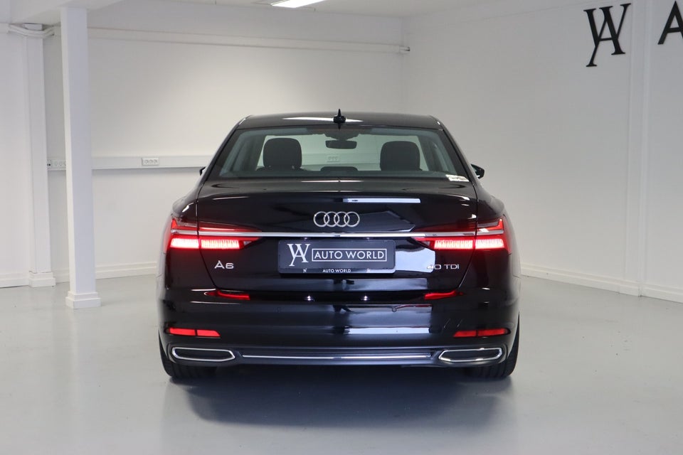 Audi A6 40 TDi Sport S-tr. 4d