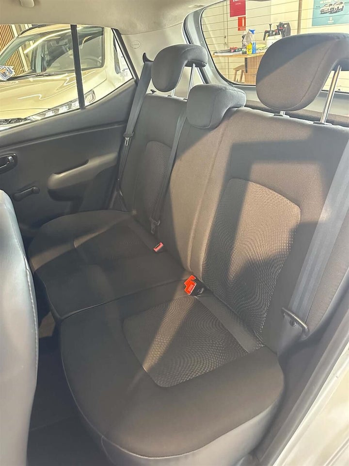 Hyundai i10 1,1 Classic 5d