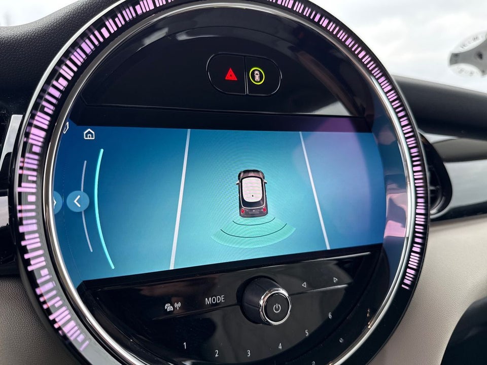 MINI Cooper SE Classic Trim 3d