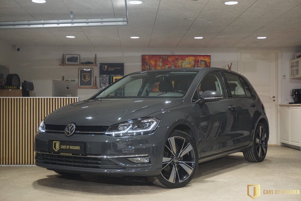 VW Golf VII 2,0 TDi 150 Highline DSG 5d