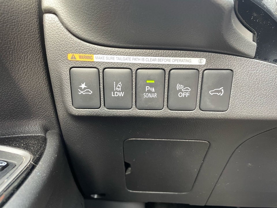 Mitsubishi Outlander 2,4 PHEV Instyle CVT 4WD 5d