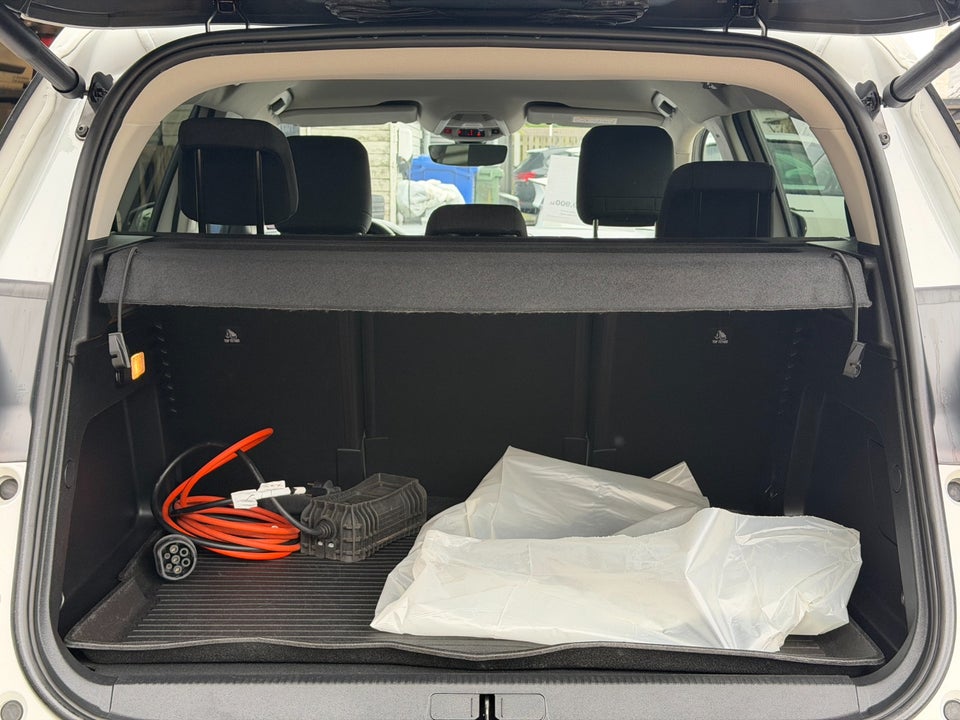 Citroën C5 Aircross 1,6 Hybrid Shine Sport EAT8 5d
