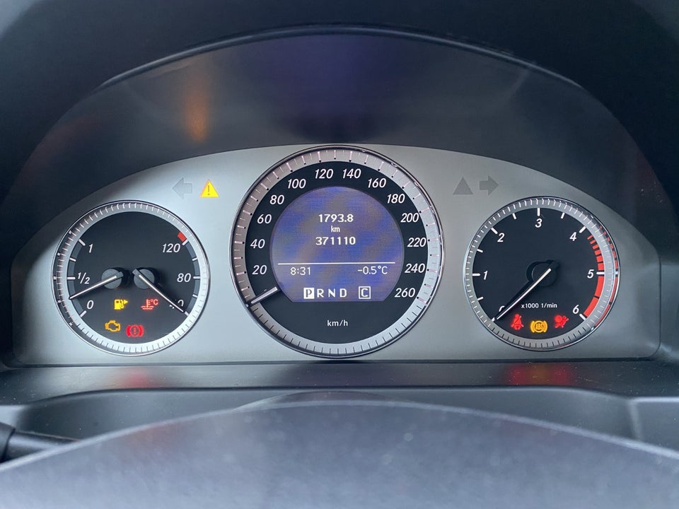 Mercedes C220 2,2 CDi Avantgarde stc. aut. 5d