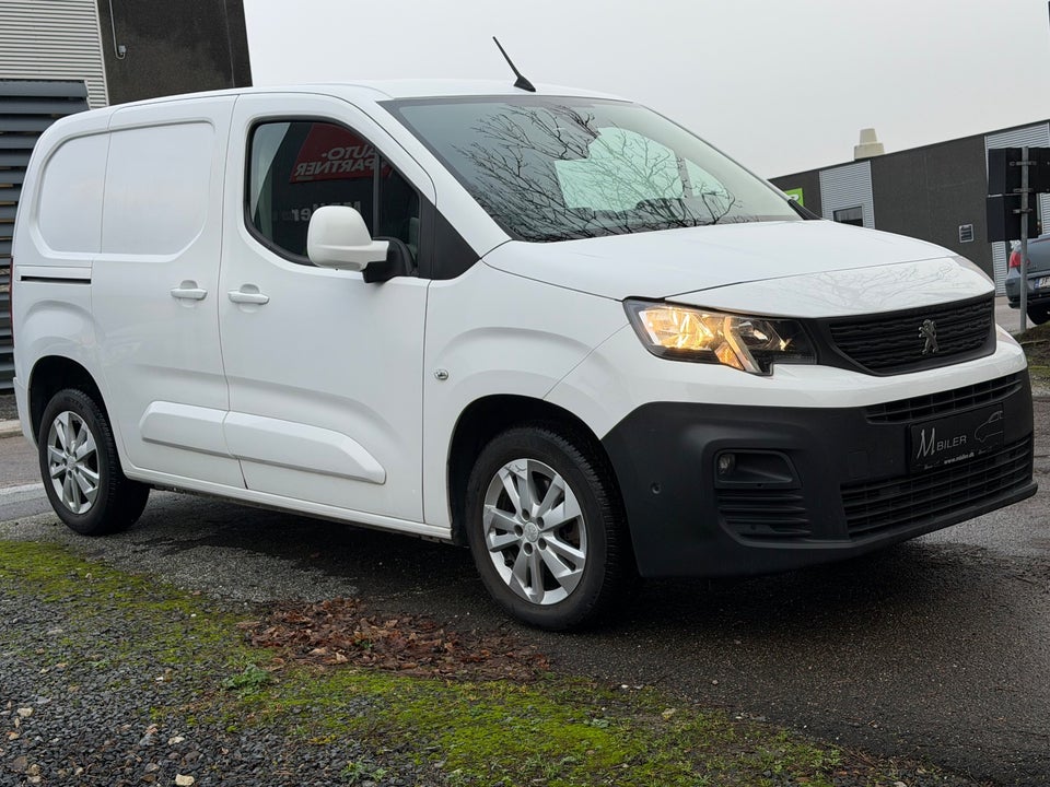 Peugeot Partner 1,5 BlueHDi 130 L1V1 Ultimate EAT8 Van