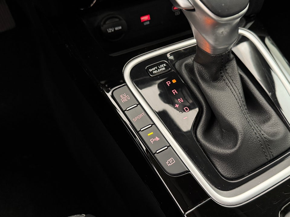 Kia XCeed 1,6 PHEV Upgrade DCT 5d