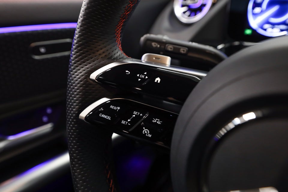 Mercedes EQA350 AMG Advance Plus 4Matic 5d