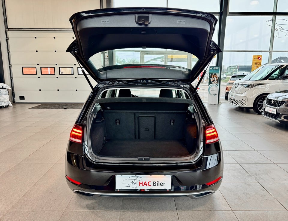 VW Golf VII 1,5 TSi 130 Comfortline 5d