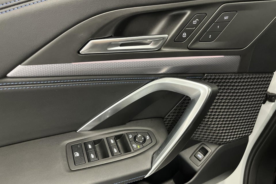 BMW iX1 eDrive20 M-Sport 5d