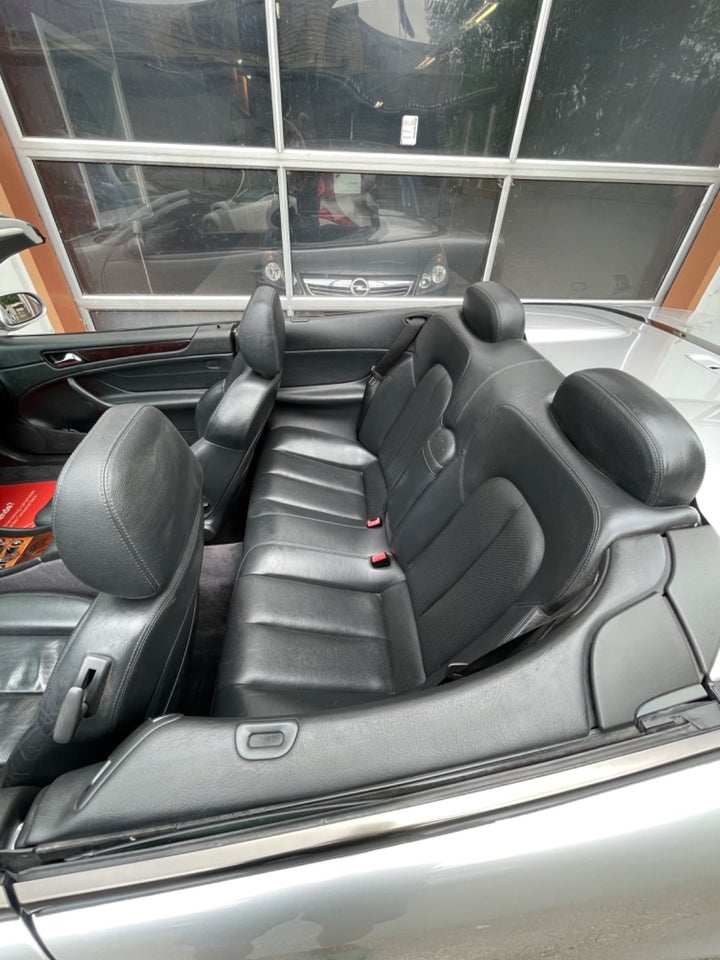 Mercedes CLK230 2,3 Kompressor Elegance Cabriolet aut. 2d