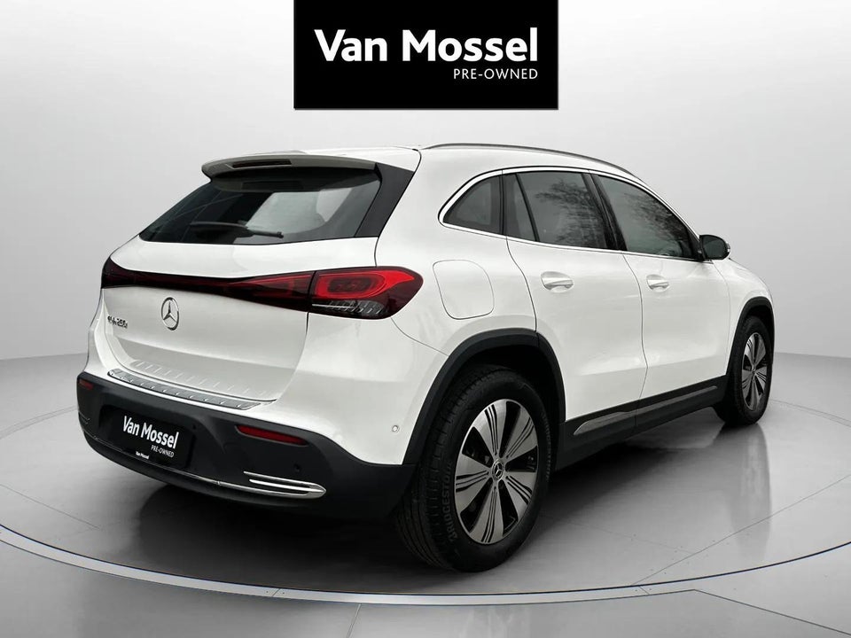 Mercedes EQA250 Progressive 5d