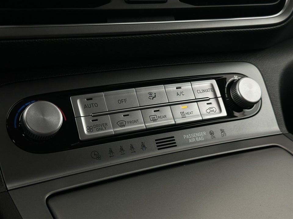 Hyundai Kona 39 EV Essential 5d