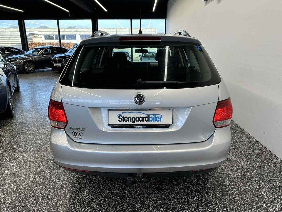 VW Golf V 1,6 Trendline Variant 5d