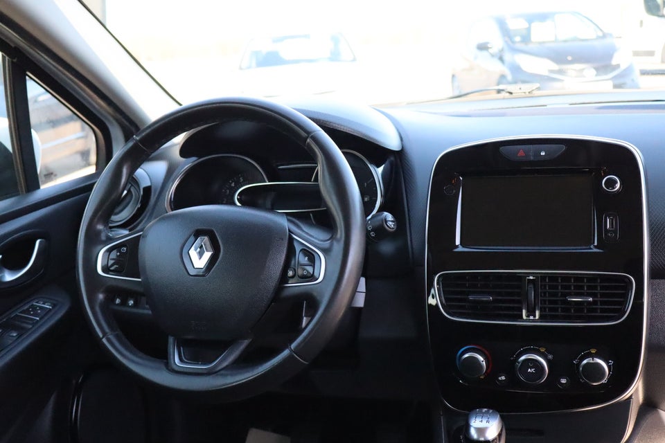 Renault Clio IV 0,9 TCe 90 Limited Sport Tourer 5d